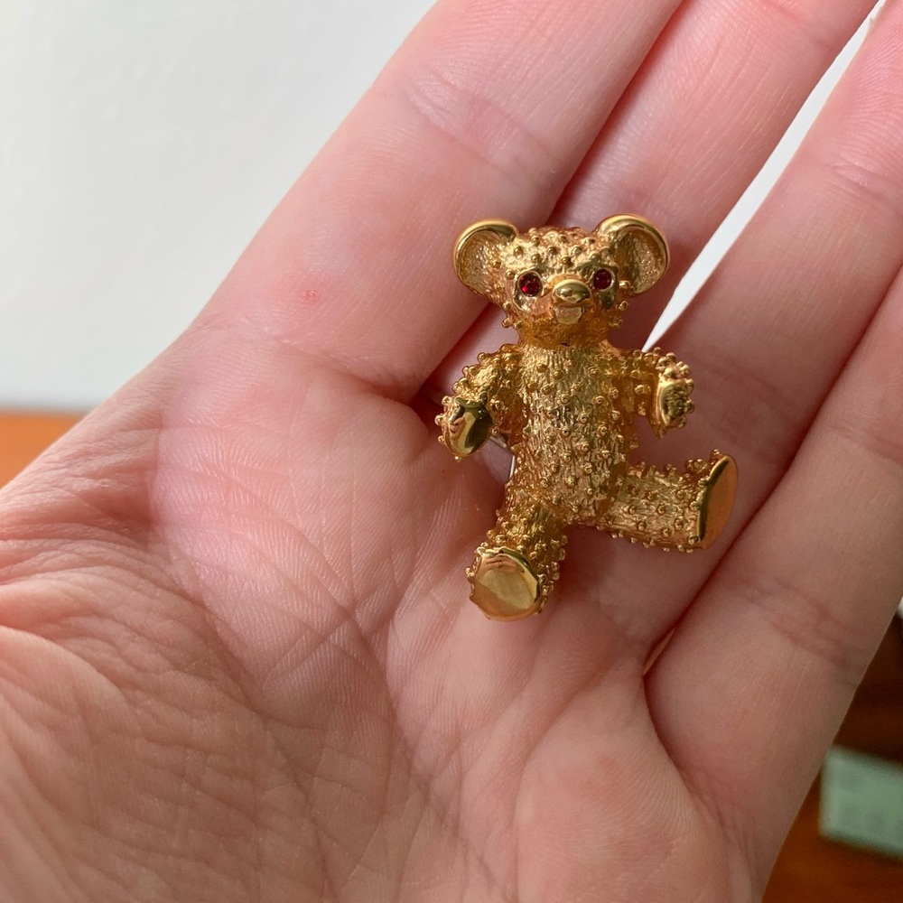 Vintage Krementz teddy bear brooch 14K overlay